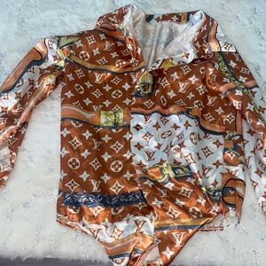 Louis vuttion designer silk button down blouse